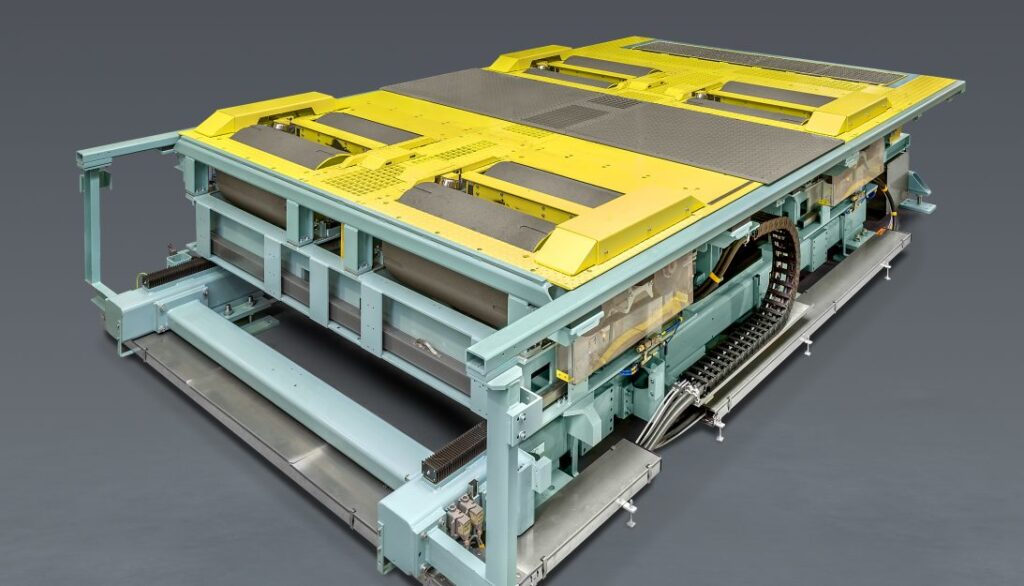 An image of a machine with yellow and yellow parts.